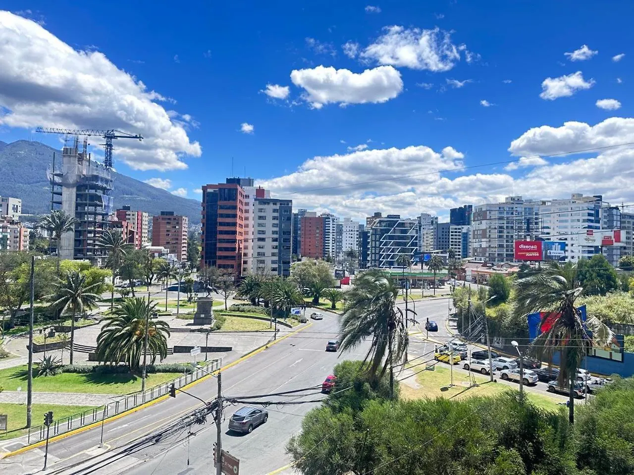 Apartamento Piso 4A - Departamento Compartido Quito Ecuador