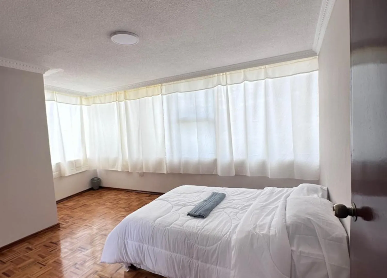 Piso 4A - Departamento Compartido Apartment Quito Homestay