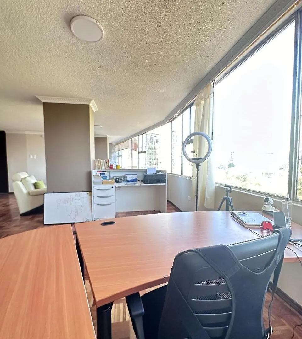 Appartement Piso 4A - Departamento Compartido à Quito Séjour chez l'habitant